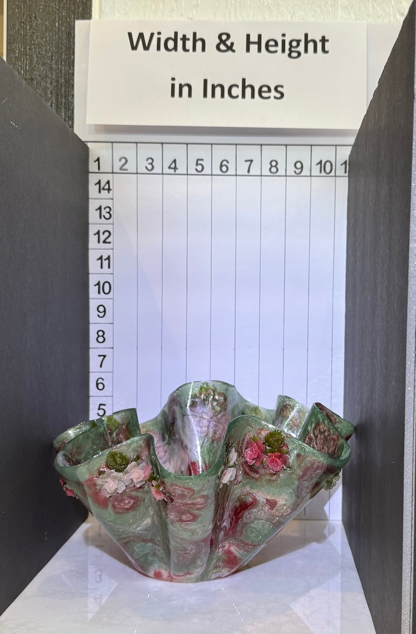 Scarlett & Sage Green Floral Vase